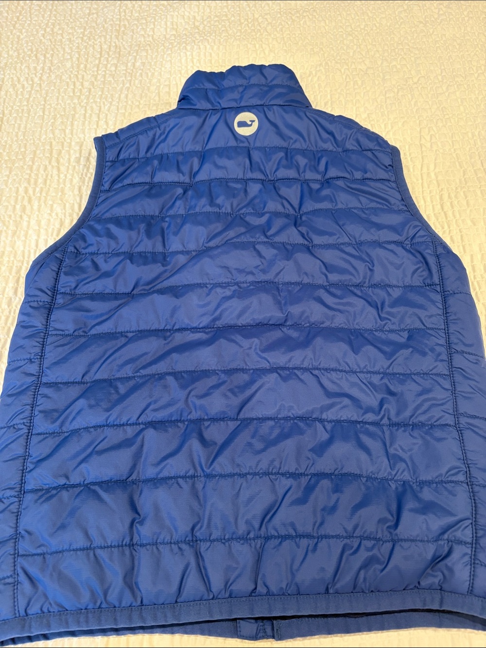 Vineyard Vines Youth Quilted Puffer Vest - Blue
Size S 8-10 - Picture 2 of 7